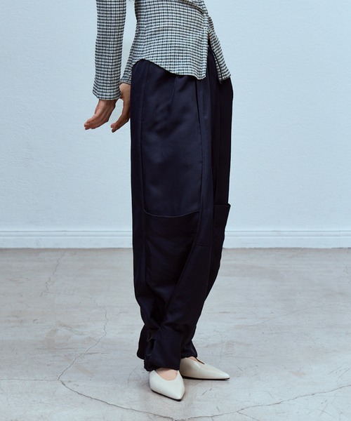 THINGS THAT MATTER（シングス ザット マター）の「NYLON TWILL EASY WORK PANTS / ナイロン ツイル イージー ワーク パンツ（その他パンツ・レディース・イエロー/キャメル/ネイビー・FREE）」の18枚目の写真