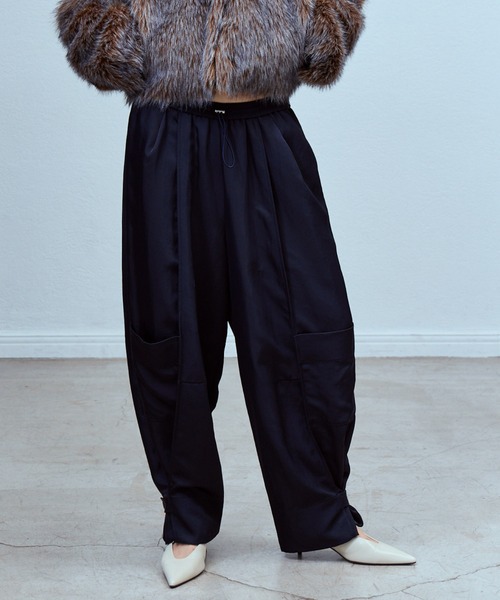 THINGS THAT MATTER（シングス ザット マター）の「NYLON TWILL EASY WORK PANTS / ナイロン ツイル イージー ワーク パンツ（その他パンツ・レディース・イエロー/キャメル/ネイビー・FREE）」の21枚目の写真