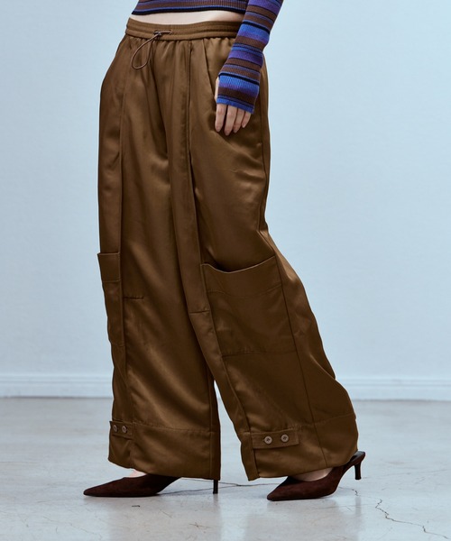 THINGS THAT MATTER（シングス ザット マター）の「NYLON TWILL EASY WORK PANTS / ナイロン ツイル イージー ワーク パンツ（その他パンツ・レディース・イエロー/キャメル/ネイビー・FREE）」の9枚目の写真