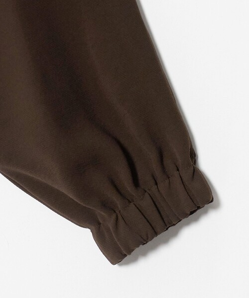 UNITED ARROWS(ユナイテッドアローズ)の「COMFY ブルゾン ‐ウォッシャブル 防汚 UVカット‐(ブルゾン・レディース・ブラック/ダークブラウン・FREE)」の15枚目の写真