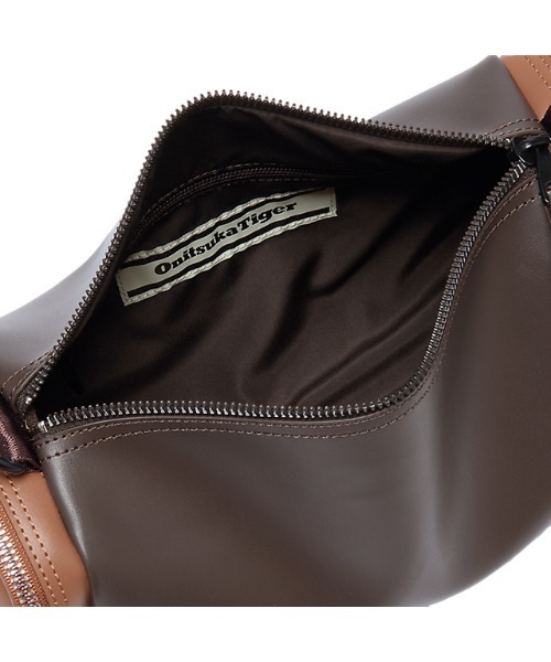 Onitsuka Tiger(オニツカタイガー)の「SHOULDER BAG / ショルダーバッグ(ショルダーバッグ・レディース・ブラック/ブラウン・OS)」の12枚目の写真