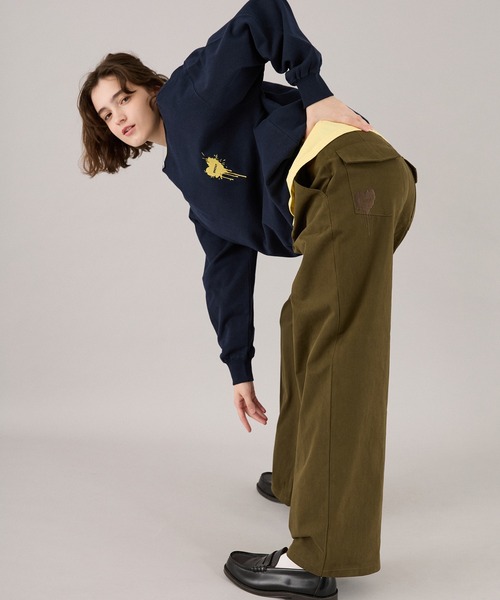 ONCILY(オンシェリー)の「MELTING HEART WIDE CHINO PANTS / メルティングハートワイドチノパンツ(チノパンツ・メンズ・ブラウン/ベージュ/カーキ・SMALL/MEDIUM/LARGE)」の5枚目の写真