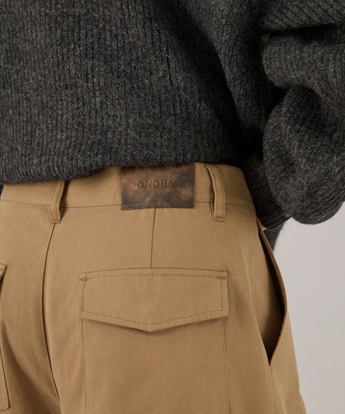 ONCILY(オンシェリー)の「MELTING HEART WIDE CHINO PANTS / メルティングハートワイドチノパンツ(チノパンツ・メンズ・ブラウン/ベージュ/カーキ・SMALL/MEDIUM/LARGE)」の19枚目の写真