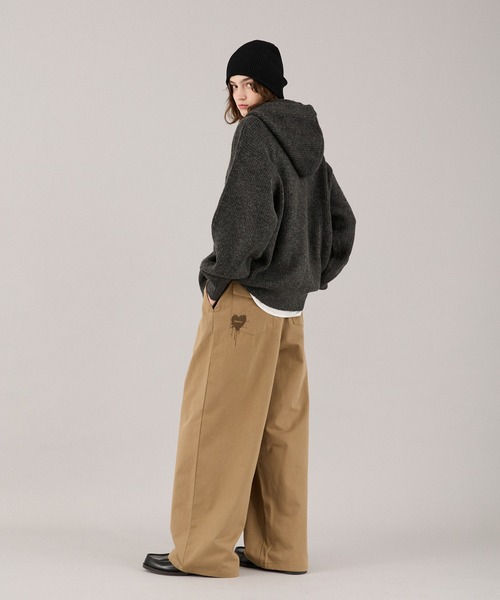 ONCILY(オンシェリー)の「MELTING HEART WIDE CHINO PANTS / メルティングハートワイドチノパンツ(チノパンツ・メンズ・ブラウン/ベージュ/カーキ・SMALL/MEDIUM/LARGE)」の21枚目の写真