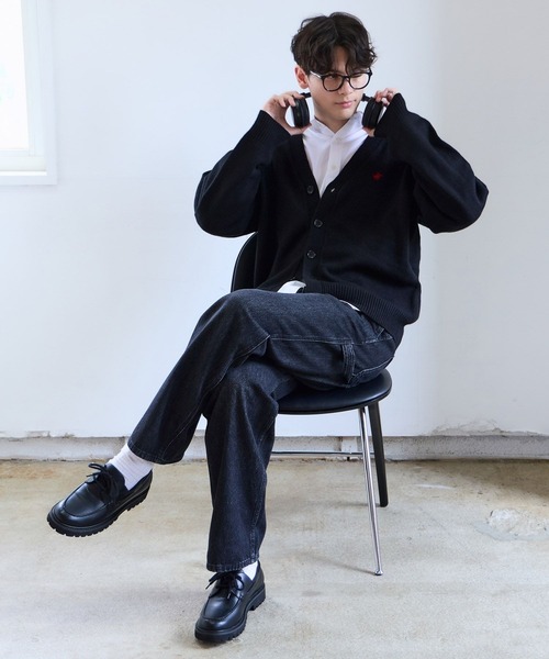 GLOBAL WORK(グローバルワーク)の「【BEVERLY HILLS POLO CLUB】UNISEX/Vネックカーディガン/685692(カーディガン/ボレロ・メンズ・ブルー/ブラック・LARGE/MEDIUM/SMALL)」の3枚目の写真