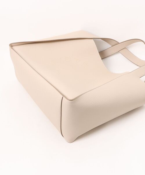 STELLA McCARTNEY（ステラマッカートニー）の「Stella Logo Tote Bag / ステラ ロゴ トートバッグ（トートバッグ・レディース・クリーム・ONE SIZE）」の3枚目の写真