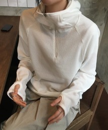 フード付きトップス