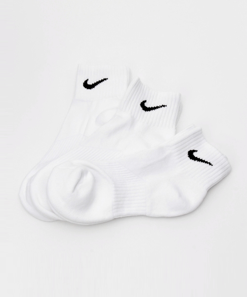 NIKE（ナイキ）の「【NIKE】3Pコットンクォーターソックス（ソックス/靴下・レディース・ホワイト・FREE）」の2枚目の写真