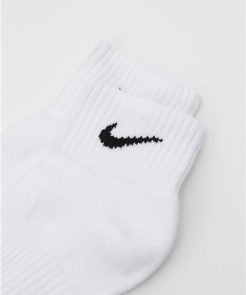 NIKE（ナイキ）の「【NIKE】3Pコットンクォーターソックス（ソックス/靴下・レディース・ホワイト・FREE）」の5枚目の写真