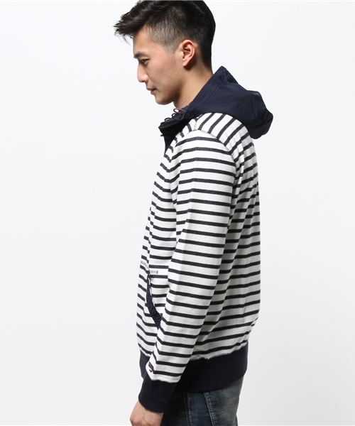 TOMMY HILFIGER（トミーヒルフィガー）の「JS RENO HOODIE（パーカー・メンズ・ホワイト・X-LARGE/SMALL/LARGE/MEDIUM）」の2枚目の写真