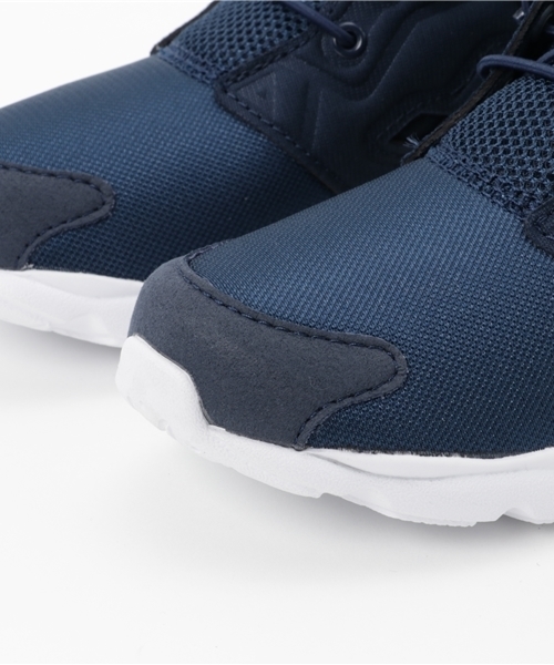 Reebok（リーボック）の「フューリーライト Reebok Kids（リーボック キッズ）（スニーカー・キッズ・ブラック/ネイビー/グレー・22.0cm/20.0cm/17.0cm/21.0cm/18.0cm/19.0cm）」の7枚目の写真