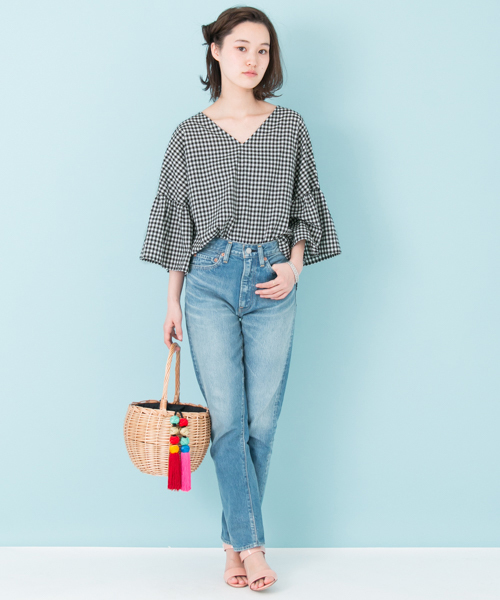 URBAN RESEARCH（アーバンリサーチ）の「 UR BACKリボンギンガムブラウス （シャツ/ブラウス・レディース・ブラック/サックスブルー/ベージュ・FREE）」の8枚目の写真