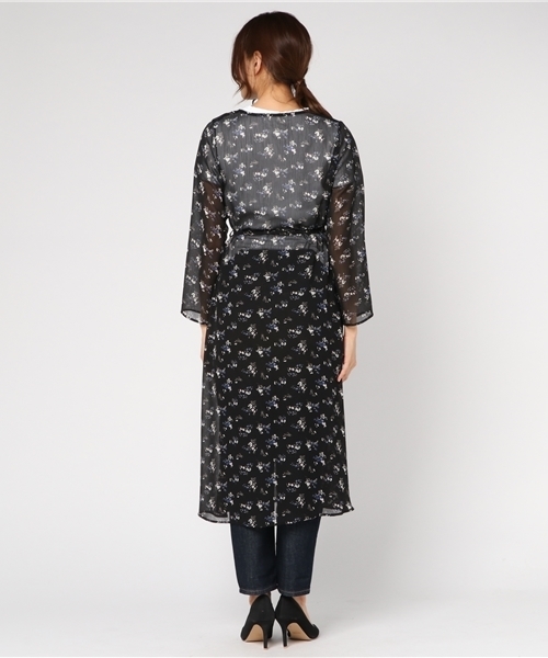 N.(N. Natural Beauty Basic)(エヌエヌナチュラルビューティーベーシック)の「楊柳フラワーシフォンガウンワンピース(シャツワンピース・レディース・グレー系その他/ブラック系その他・MEDIUM)」の5枚目の写真