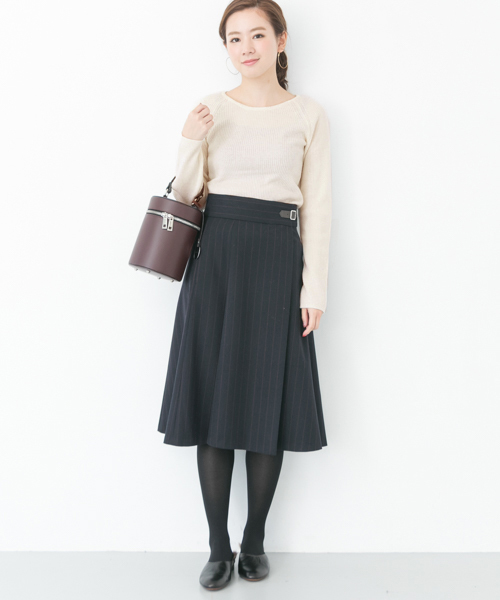 URBAN RESEARCH（アーバンリサーチ）の「カシミヤ混クルーネックリブニット（ニット/セーター・レディース・ブラック/オフホワイト/ピンク/イエロー・FREE）」の5枚目の写真