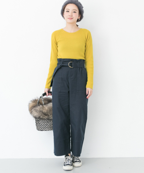 URBAN RESEARCH（アーバンリサーチ）の「カシミヤ混クルーネックリブニット（ニット/セーター・レディース・ブラック/オフホワイト/ピンク/イエロー・FREE）」の7枚目の写真