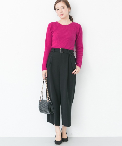 URBAN RESEARCH（アーバンリサーチ）の「カシミヤ混クルーネックリブニット（ニット/セーター・レディース・ブラック/オフホワイト/ピンク/イエロー・FREE）」の8枚目の写真