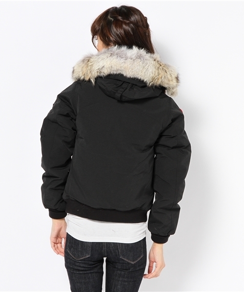 alcali（アルカリ）の「CANADA GOOSE /  ダウンブルゾン (LADIES LABRADOR)（ダウンジャケット/コート・レディース・ブラック/ベージュ・2/3）」の9枚目の写真