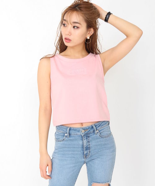 ENVYM（アンビー）の「クロップド刺繍タンク                               （タンクトップ・レディース・ホワイト/ブラック/ピンク/イエロー・FREE）」の4枚目の写真