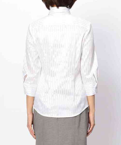 NARACAMICIE(ナラカミーチェ)の「サテンストライプ七分袖シャツ(シャツ/ブラウス・レディース・ホワイト/ネイビー・SMALL/MEDIUM/LARGE)」の6枚目の写真