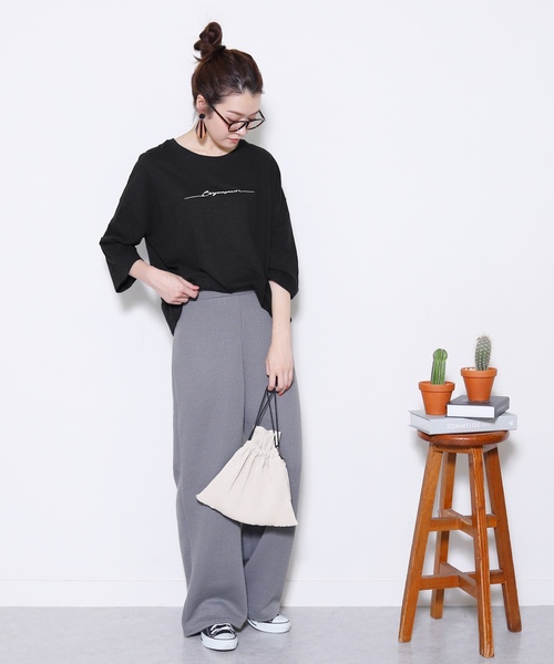 reca（レカ）の「ゆるっと大人可愛い◆刺繍ロゴＴシャツ（Tシャツ/カットソー・レディース・ホワイト/ブラック/ベージュ/グレー・FREE）」の6枚目の写真