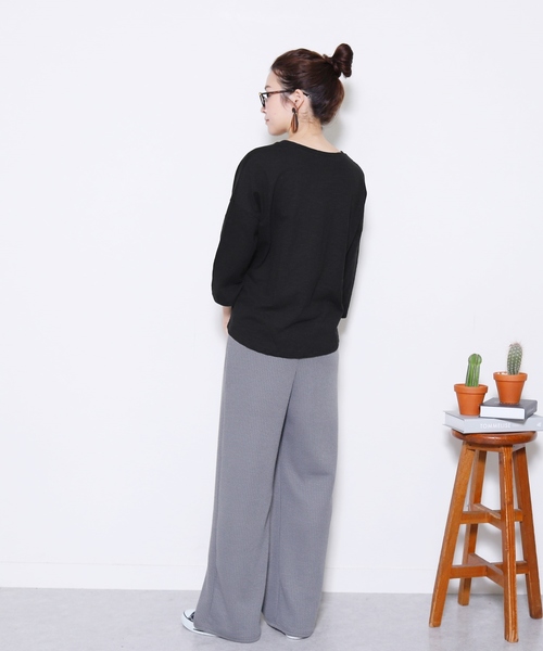 reca（レカ）の「ゆるっと大人可愛い◆刺繍ロゴＴシャツ（Tシャツ/カットソー・レディース・ホワイト/ブラック/ベージュ/グレー・FREE）」の8枚目の写真