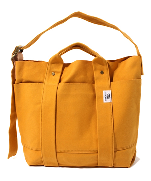 SHIPS（シップス）の「AMIACALVA: NEW キャンバス ショルダー&トートバッグ S■（トートバッグ・メンズ・ピンクゴールド/オリーブ/ネイビー/ワイン/ゴールド系その他/ブルー/ライトホワイト/ライトオリーブ/ブラック/その他/ロイヤルブルー・ONE SIZE）」の14枚目の写真