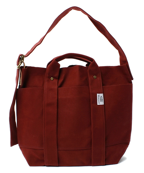 SHIPS（シップス）の「AMIACALVA: NEW キャンバス ショルダー&トートバッグ S■（トートバッグ・メンズ・ピンクゴールド/オリーブ/ネイビー/ワイン/ゴールド系その他/ブルー/ライトホワイト/ライトオリーブ/ブラック/その他/ロイヤルブルー・ONE SIZE）」の19枚目の写真