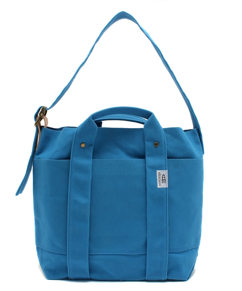 SHIPS（シップス）の「AMIACALVA: NEW キャンバス ショルダー&トートバッグ S■（トートバッグ・メンズ・ピンクゴールド/オリーブ/ネイビー/ワイン/ゴールド系その他/ブルー/ライトホワイト/ライトオリーブ/ブラック/その他/ロイヤルブルー・ONE SIZE）」の20枚目の写真