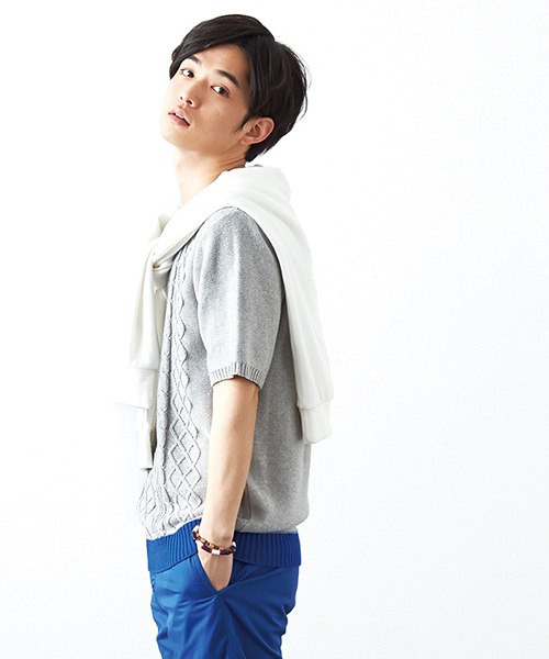 WEGO（ウィゴー）の「WEGO/ケーブル5分袖コットンニット（ニット/セーター・メンズ・オフホワイト/ブルー/ネイビー/ワイン/杢グレー/ケリー/ライトピンク/マスタード・MEDIUM/LARGE）」の3枚目の写真