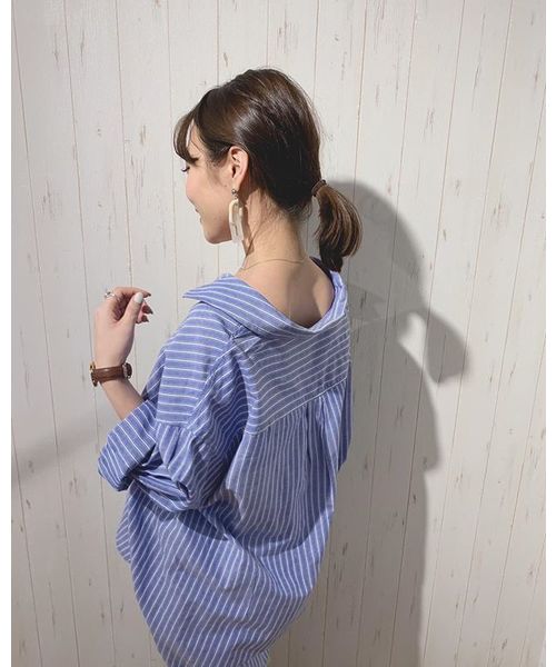 KOBE LETTUCE(コウベレタス)の「ベルト付き2点セット ビッグシルエットシャツ(シャツ/ブラウス・レディース・ベージュ/オフホワイト/ホワイト系その他/ブルー系その他・FREE)」の4枚目の写真