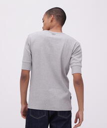 Avirex アヴィレックス メンズ のtシャツ カットソー Uネック 通販 Zozotown