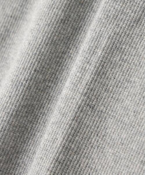 AVIREX（アヴィレックス）の「《DAILY/デイリー》HALF SLEEVE U-NECK T-SHIRT / デイリー 五分袖 Uネック Tシャツ / AVIREX / アヴィレックス（Tシャツ/カットソー・メンズ・グレー/チャコールグレー/ホワイト/ブラック・LARGE/MEDIUM/X-LARGE/SMALL）」の19枚目の写真