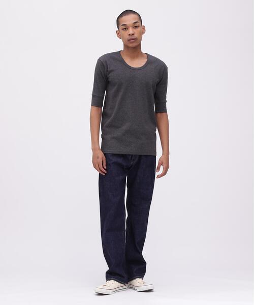 AVIREX（アヴィレックス）の「《DAILY/デイリー》HALF SLEEVE U-NECK T-SHIRT / デイリー 五分袖 Uネック Tシャツ / AVIREX / アヴィレックス（Tシャツ/カットソー・メンズ・グレー/チャコールグレー/ホワイト/ブラック・LARGE/MEDIUM/X-LARGE/SMALL）」の9枚目の写真