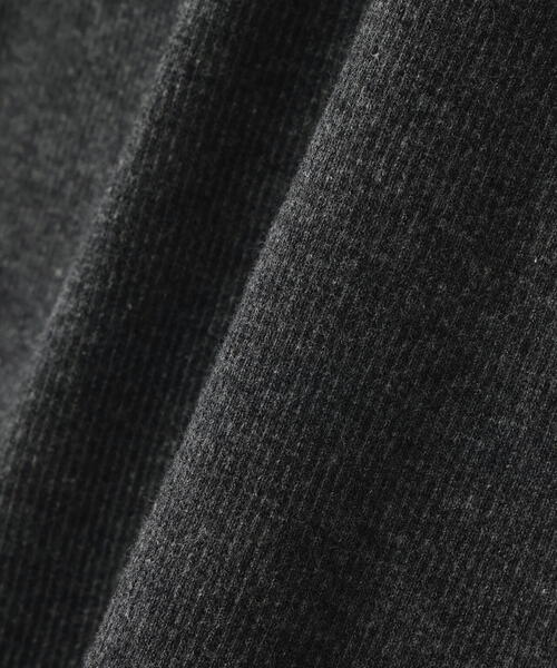 AVIREX（アヴィレックス）の「《DAILY/デイリー》HALF SLEEVE U-NECK T-SHIRT / デイリー 五分袖 Uネック Tシャツ / AVIREX / アヴィレックス（Tシャツ/カットソー・メンズ・グレー/チャコールグレー/ホワイト/ブラック・LARGE/MEDIUM/X-LARGE/SMALL）」の20枚目の写真