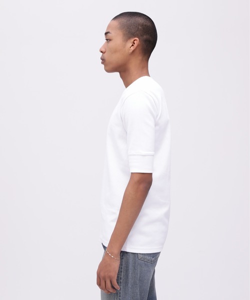 AVIREX（アヴィレックス）の「《DAILY/デイリー》HALF SLEEVE U-NECK T-SHIRT / デイリー 五分袖 Uネック Tシャツ / AVIREX / アヴィレックス（Tシャツ/カットソー・メンズ・グレー/チャコールグレー/ホワイト/ブラック・LARGE/MEDIUM/X-LARGE/SMALL）」の11枚目の写真