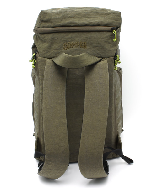 CAMPER（カンペール）の「ROCKETTO バックパック（バックパック/リュック・レディース・カーキ・FREE）」の4枚目の写真