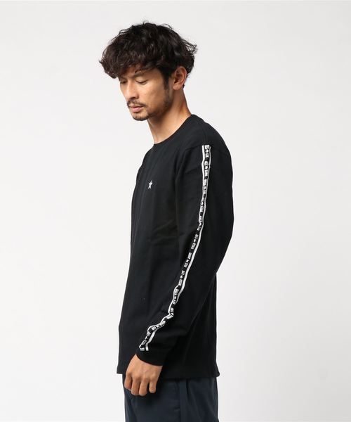 CONVERSE(コンバース)の「CONVERSE/コンバース 袖ロゴラインテープロングスリーブTシャツ(Tシャツ/カットソー・メンズ・ホワイト/ブラック・M/L/XL)」の16枚目の写真