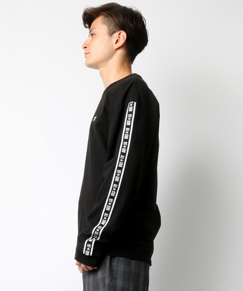 CONVERSE(コンバース)の「CONVERSE/コンバース 袖ロゴラインテープロングスリーブTシャツ(Tシャツ/カットソー・メンズ・ホワイト/ブラック・M/L/XL)」の8枚目の写真