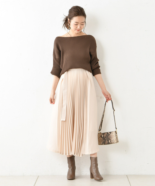 DouDou（ドゥドゥ）の「プリーツ切替スカート（スカート・レディース・ブラック/ベージュ/キャメル・36/38）」の11枚目の写真