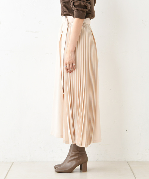 DouDou（ドゥドゥ）の「プリーツ切替スカート（スカート・レディース・ブラック/ベージュ/キャメル・36/38）」の18枚目の写真