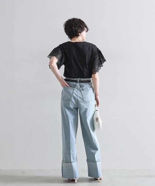 &. NOSTALGIA(アンドドットノスタルジア)の「レーススリーブカットTシャツ(Tシャツ/カットソー・レディース・ホワイト/ブラック/ラベンダー/モカ/イエロー/ブルー/カーキ/ライトグリーン/グリーン・FREE/M)」の19枚目の写真