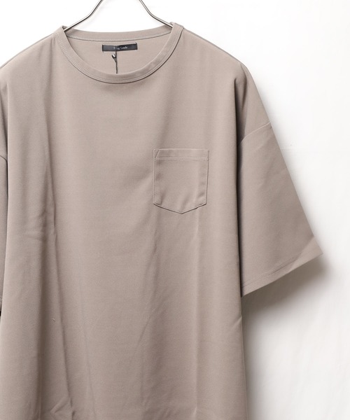 INNOCENT（イノセント）の「梨地　ビッグシルエット半袖Tシャツ（Tシャツ/カットソー・レディース・チャコールグレー/ベージュ/ネイビー/ブラウン/ブラック/グレイッシュベージュ/ブルー/ホワイト/ライトグレー・MEDIUM/LARGE）」の19枚目の写真