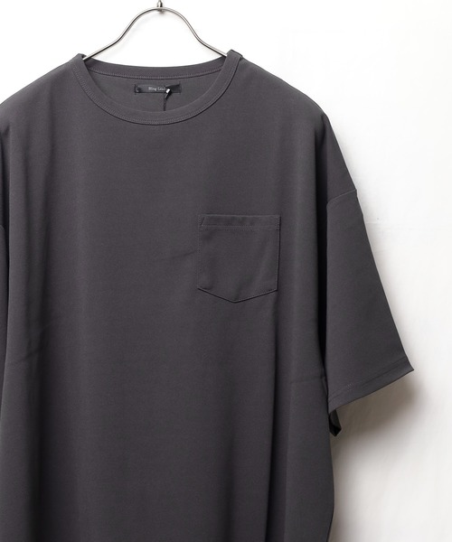 INNOCENT（イノセント）の「梨地　ビッグシルエット半袖Tシャツ（Tシャツ/カットソー・レディース・チャコールグレー/ベージュ/ネイビー/ブラウン/ブラック/グレイッシュベージュ/ブルー/ホワイト/ライトグレー・MEDIUM/LARGE）」の17枚目の写真