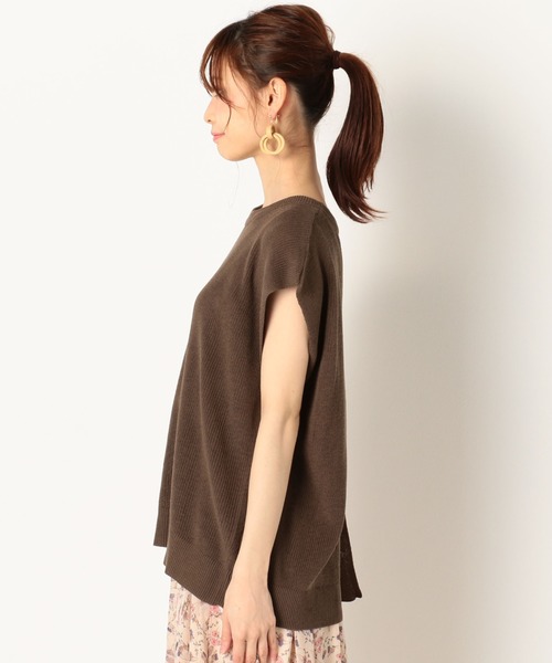 archives(アルシーヴ)の「バックスリットニットベスト(ベスト・レディース・ベージュ/ブラウン/グリーン・MEDIUM)」の7枚目の写真
