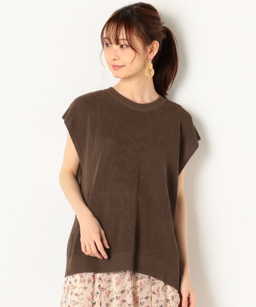 archives(アルシーヴ)の「バックスリットニットベスト(ベスト・レディース・ベージュ/ブラウン/グリーン・MEDIUM)」の8枚目の写真