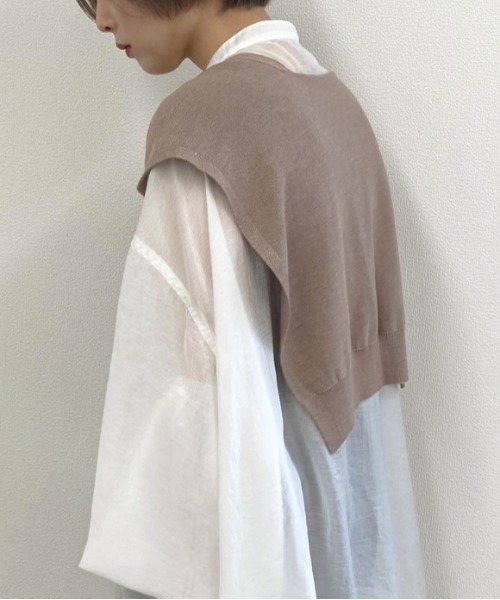 apres jour mignon（アプレジュールミニョン）の「肩掛け風コーデニット【ZOZOTOWN限定アイテム】（ストール/ショール・レディース・その他/モカ/ライトベージュ・フリー）」の8枚目の写真