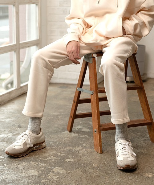 UP START(アップスタート)の「裏起毛スウェットパンツ(セットアップ対応)(スウェットパンツ・メンズ・カーキ/ダークグレー/ブラウン/ベージュ/ダークブルー/アイボリー/ブラック/ボルドー/ネイビー/ダークグリーン/杢グレー・MEDIUM/LARGE)」の2枚目の写真