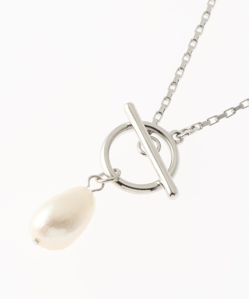 Simplicite(サンプリシテ)の「淡水パールスクエアチェーンネックレス(ネックレス・レディース・ゴールド/シルバー・FREE)」の5枚目の写真