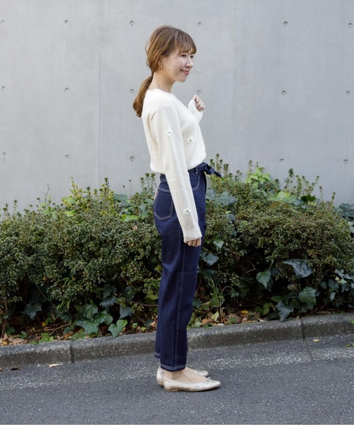 flower（フラワー）の「リトルフラワーニット（ニット/セーター・レディース・グレー/アイボリー・FREE）」の5枚目の写真