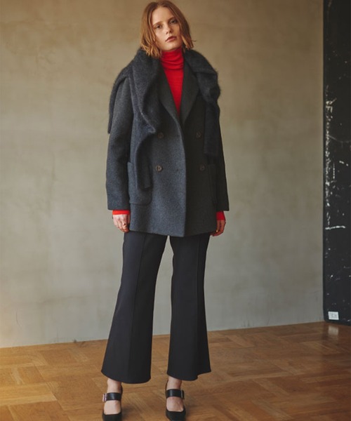 ETRE TOKYO（エトレトウキョウ）の「ダブルブレストミディコート